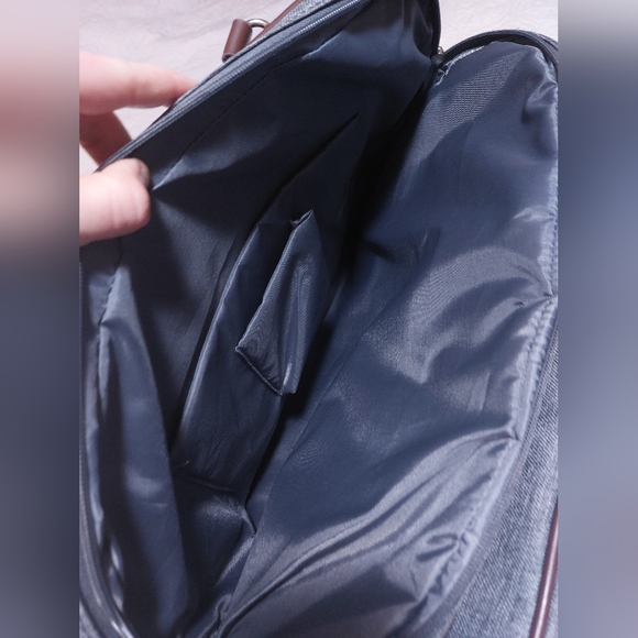 Chaps - Saddle Haven 2.0 Kohl's Pack-All Boarding Bag Laptop Bag Grey & Brown - Picture 10 of 15